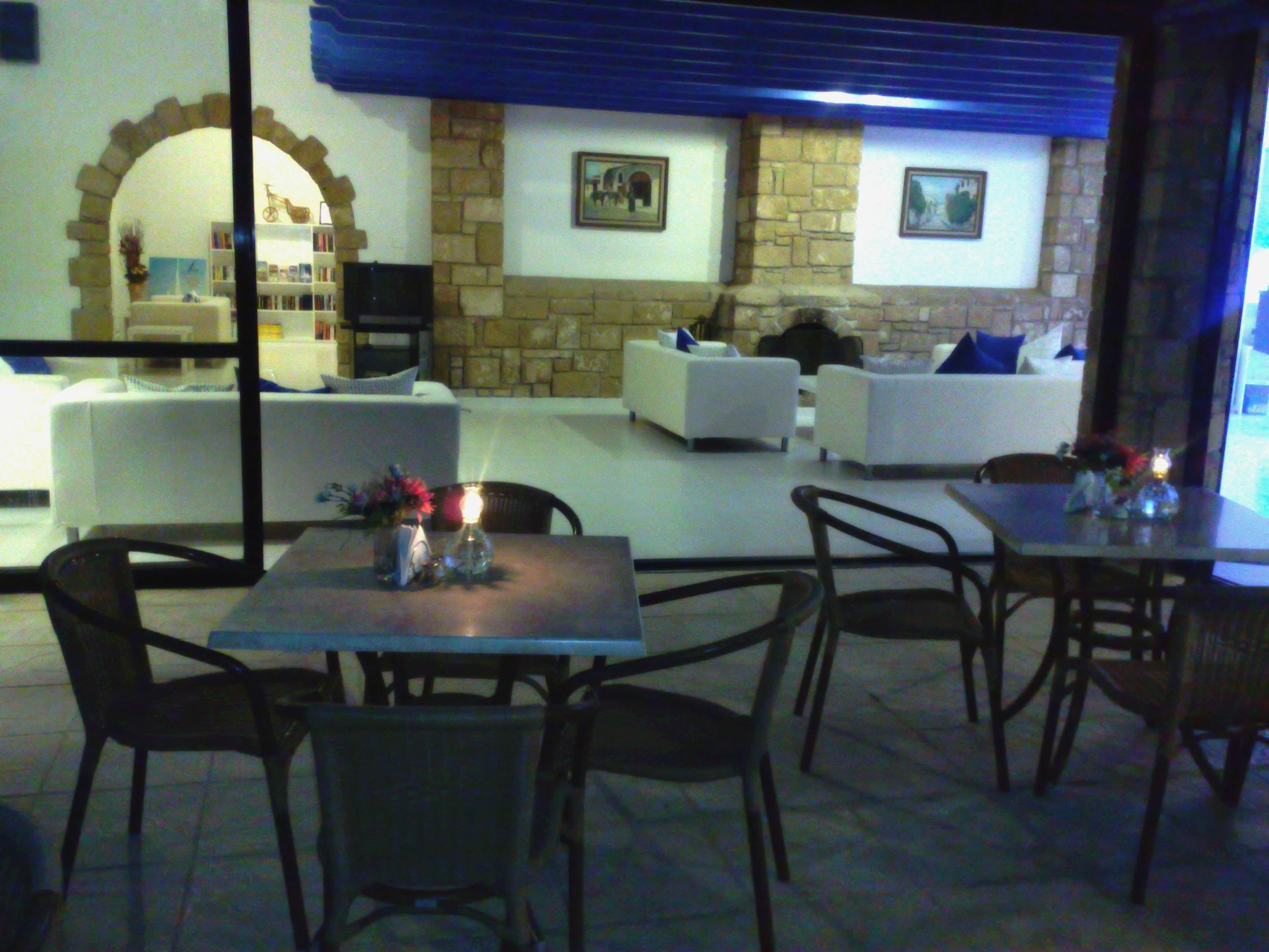 Hilltop Gardens Hotel Apartments Paphos Eksteriør billede