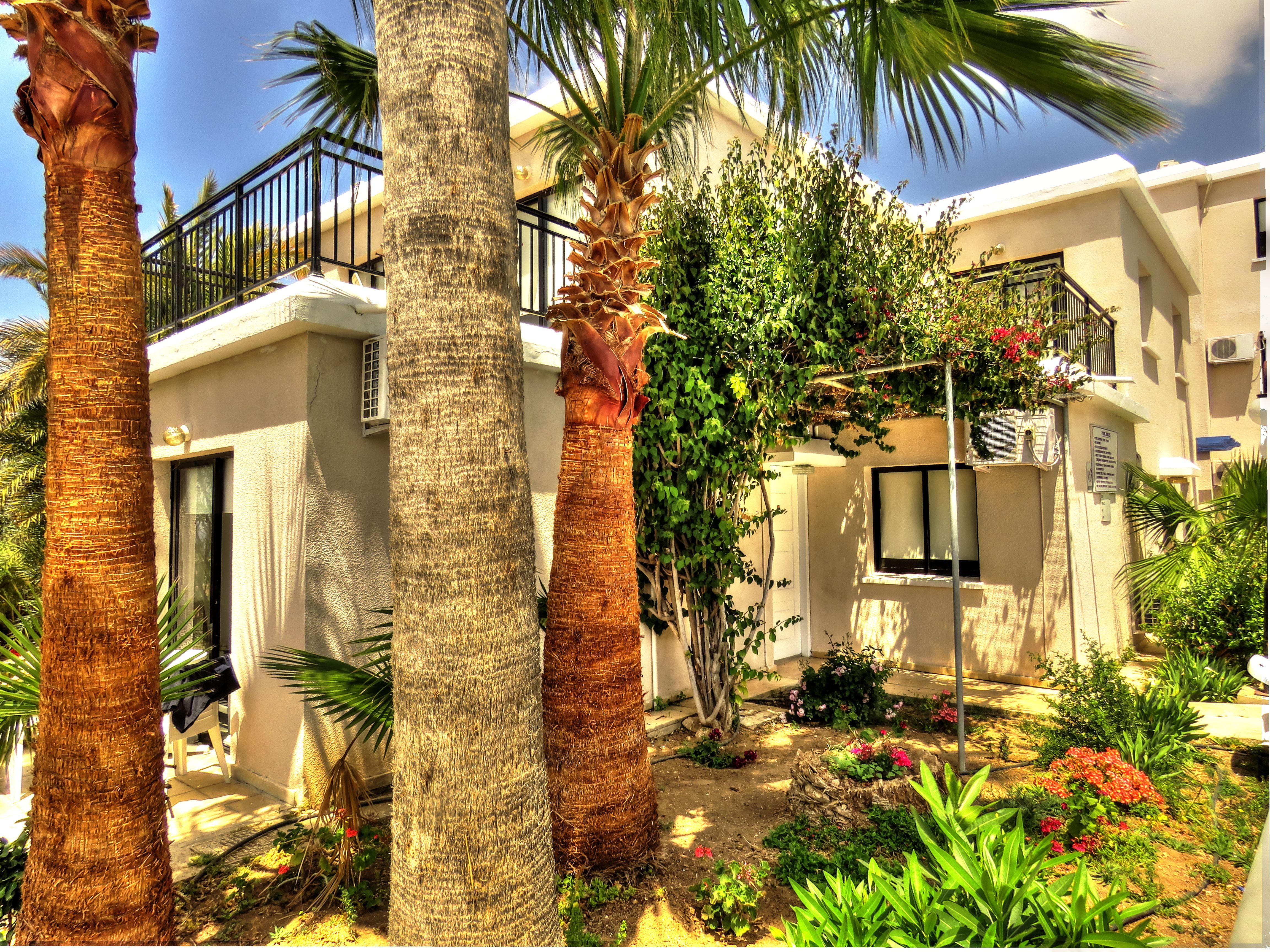 Hilltop Gardens Hotel Apartments Paphos Eksteriør billede