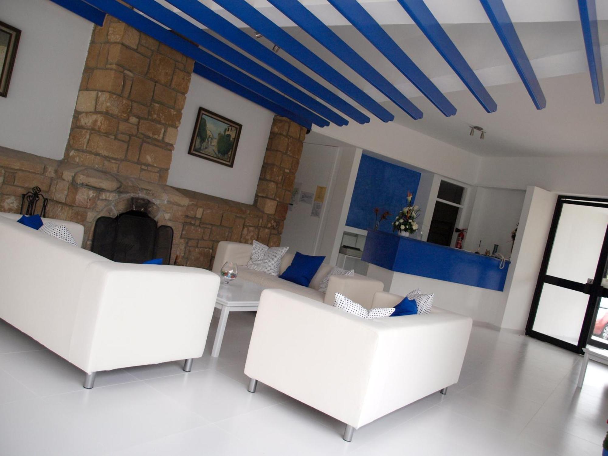 Hilltop Gardens Hotel Apartments Paphos Eksteriør billede
