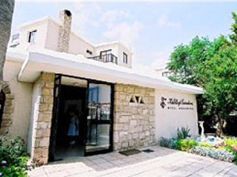 Hilltop Gardens Hotel Apartments Paphos Eksteriør billede
