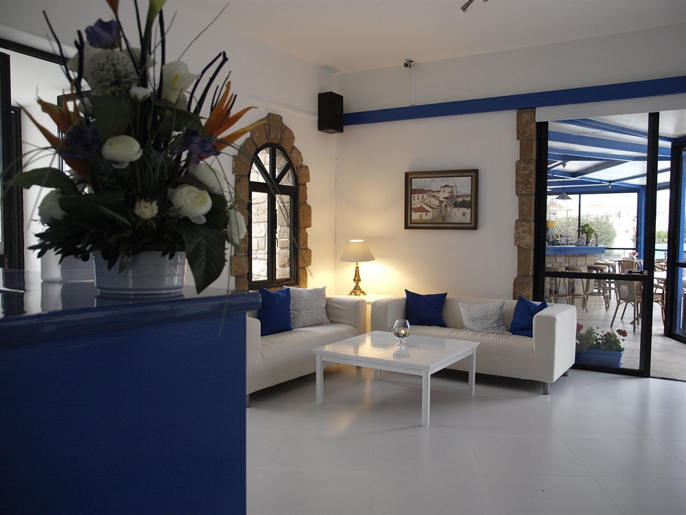 Hilltop Gardens Hotel Apartments Paphos Eksteriør billede